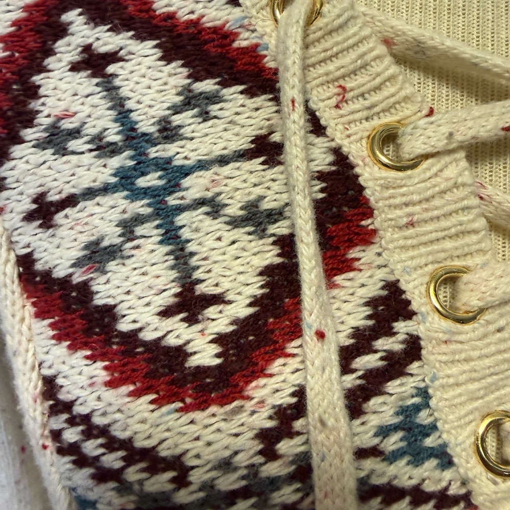 Abercrombie & Fitch Boho Cream and multicolored Patterned Sweater/Blouse - Picture 6 of 7